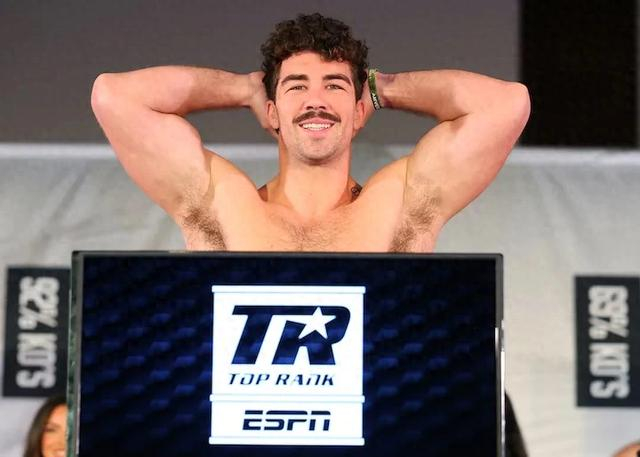 开云最新登录地址-竞标会取消!弗兰克·桑切斯与小理查德·托雷斯对决敲定在3月举行|拳手|拳击|赛事|比赛|淘汰赛_新浪体育_新浪新闻